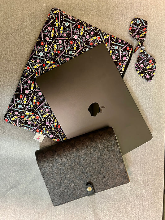 GIRLY LAPTOP SLEEVE