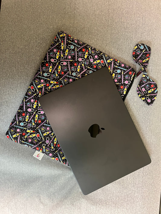 GIRLY LAPTOP SLEEVE